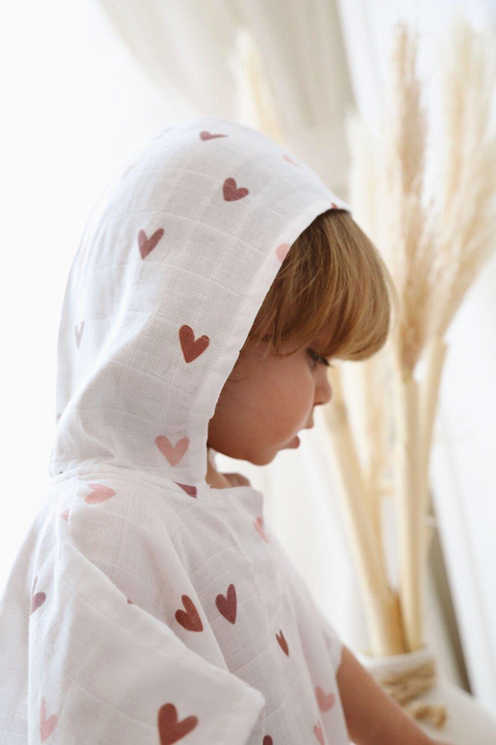 Heart 100% Cotton Hooded Muslin Poncho – 1-5 Years