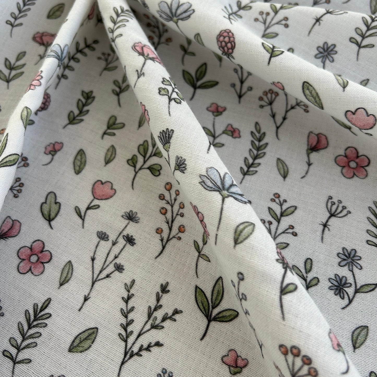 Crisp Flower Pattern Double Layer Cotton Muslin Fabric
