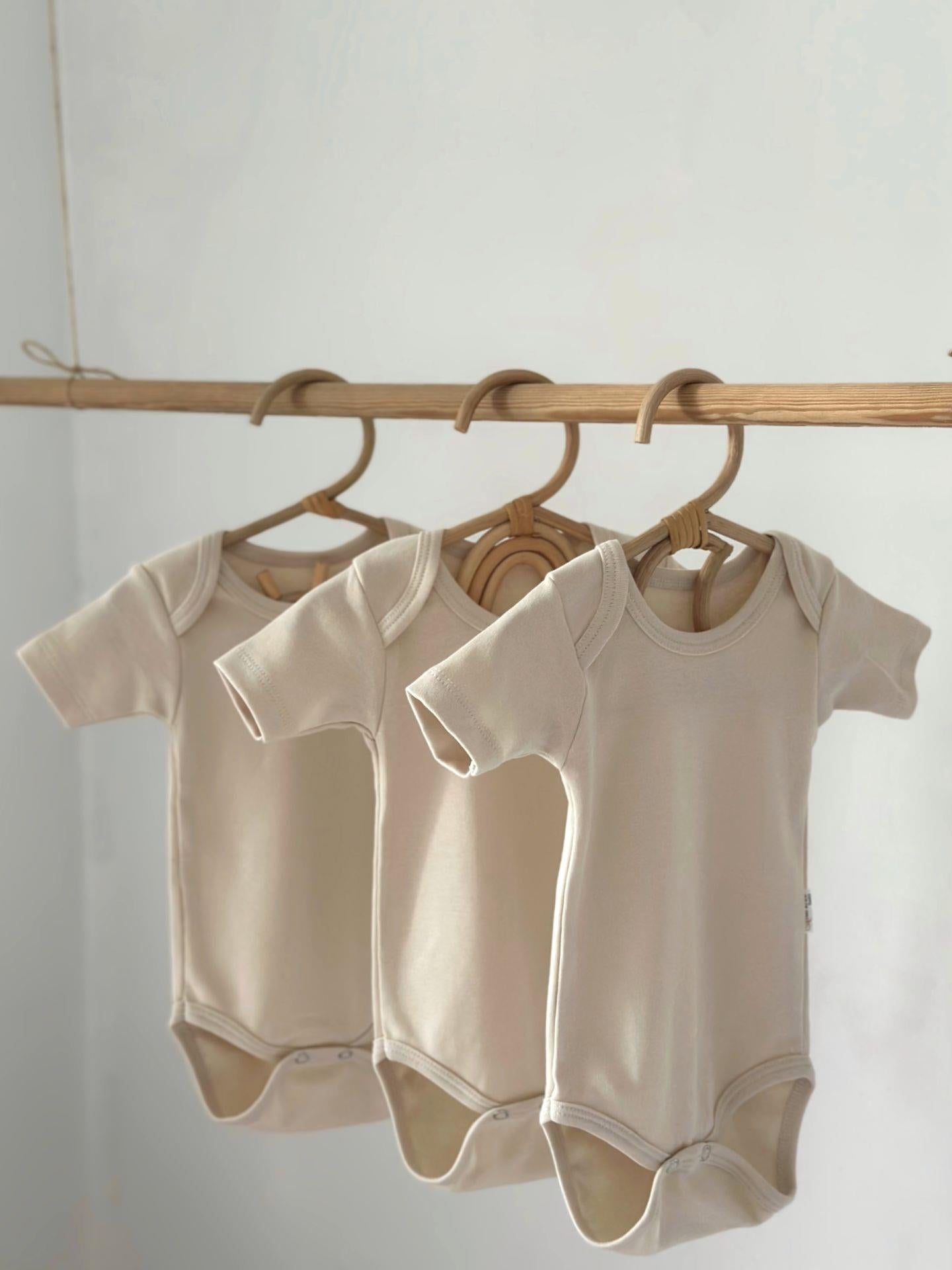Cream 100% Cotton Oeko-Tex Certified Short Sleeve Bodysuit Set – Set of 3, 5, or 7 - MunchieBaby